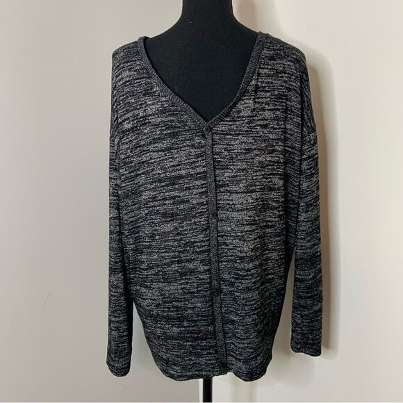 Tahari black heather v-neck lightweight sweater button-down back sz M - Picture 5 of 8